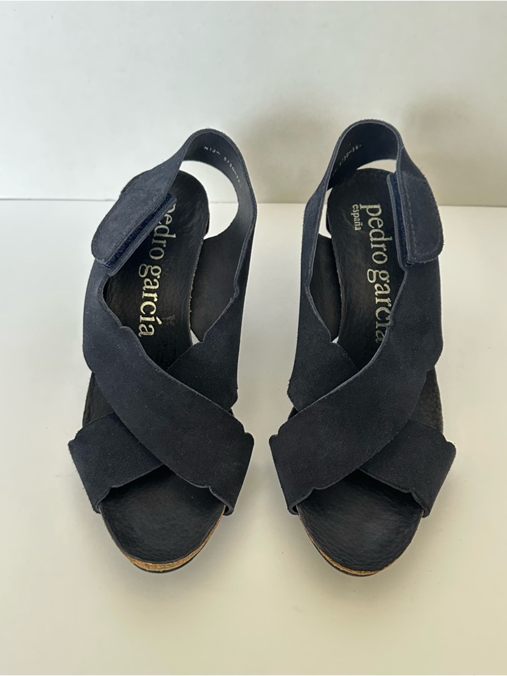 Pedro García Libby Navy Suede Slingback Sandals Heels Size 36.5